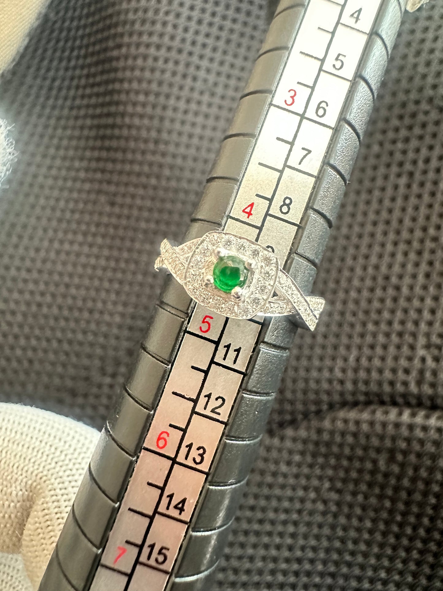 Radiant Silver 925 Green Chrome Tourmaline Ring – October Birthstone Elegance