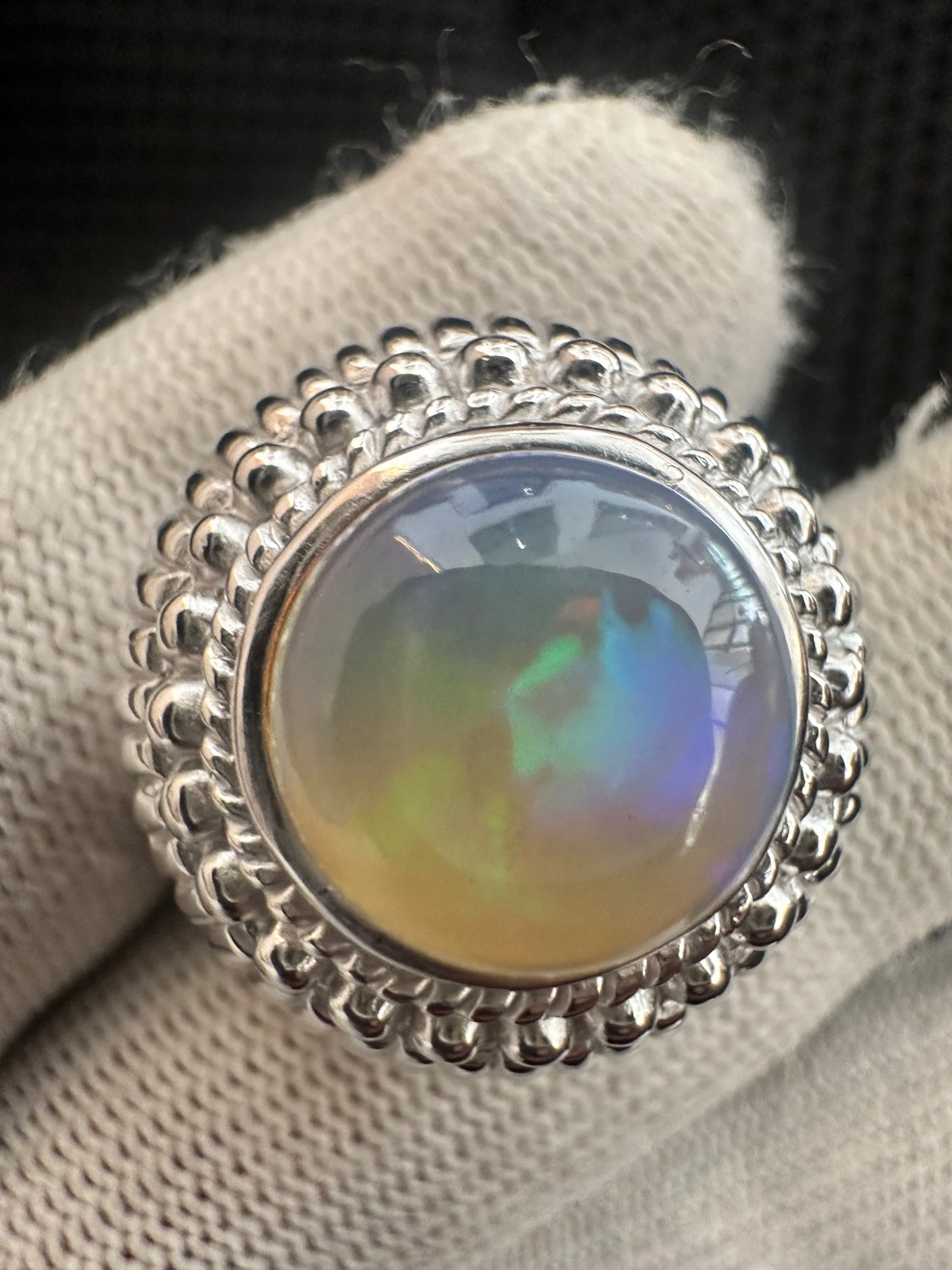 Men's 925 Silver Ring with Welo Ethiopian Opal - Rhodium-Plated Elegance