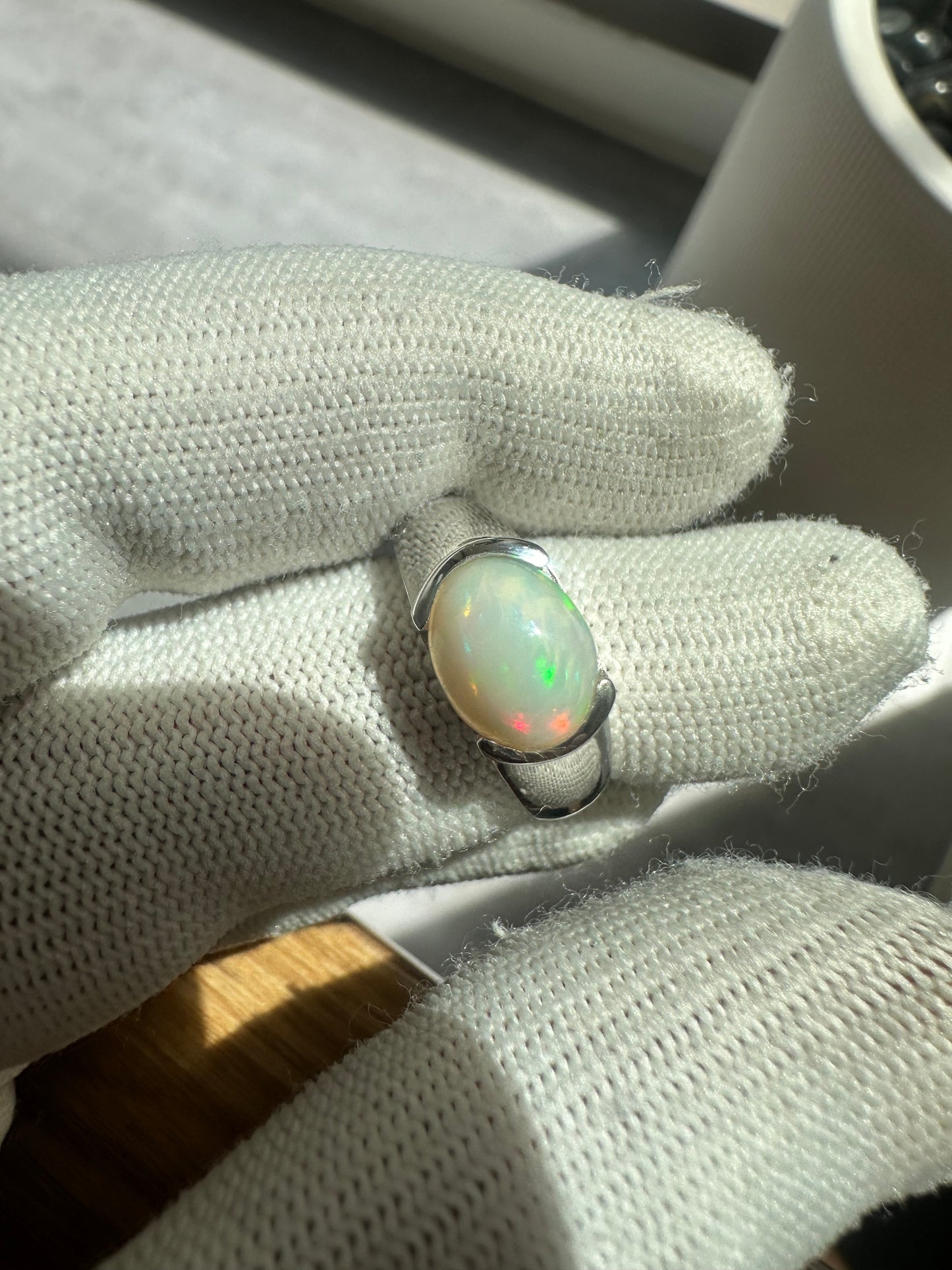 Men's 925 Silver Ring with Welo Ethiopian Opal - Rhodium-Plated Elegance