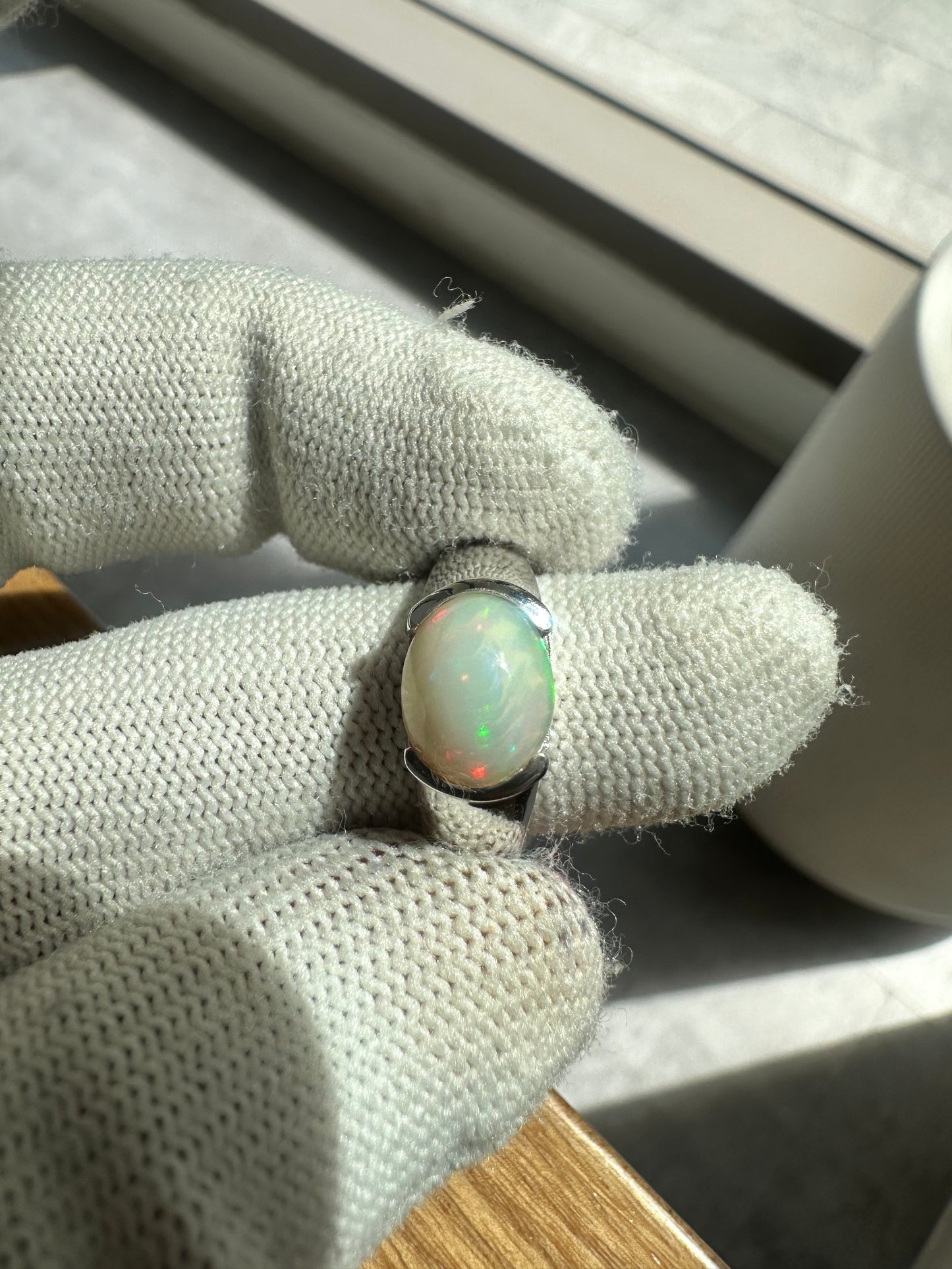 Men's 925 Silver Ring with Welo Ethiopian Opal - Rhodium-Plated Elegance