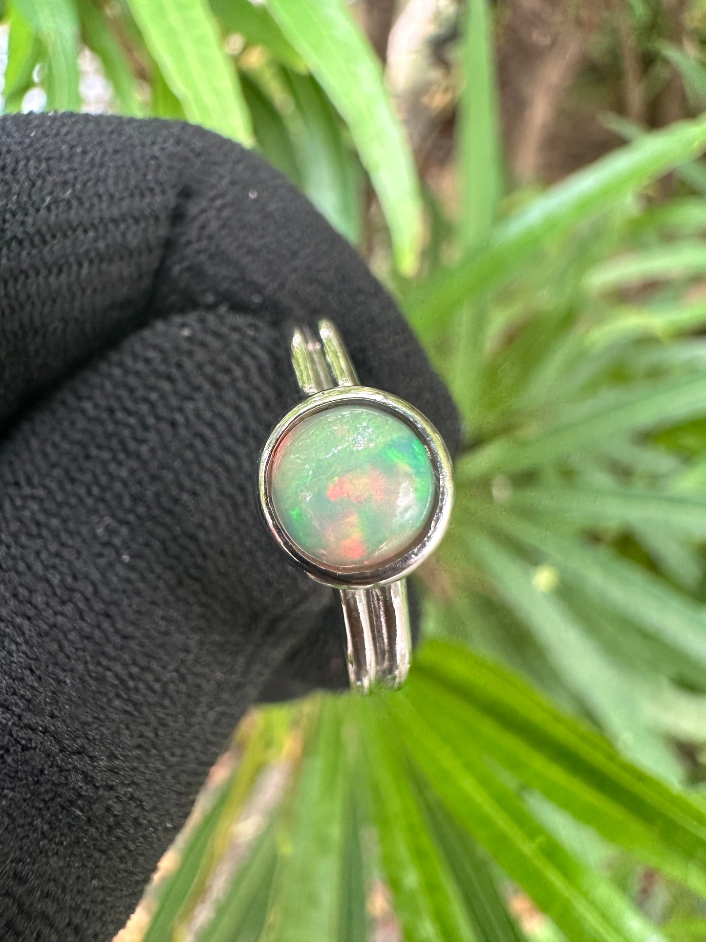 Shop this Ethiopian Opal Ring for Women in S925 silver, white gold plated – October birthstone gift perfect for Valentine’s Day, Mother’s Day & more.