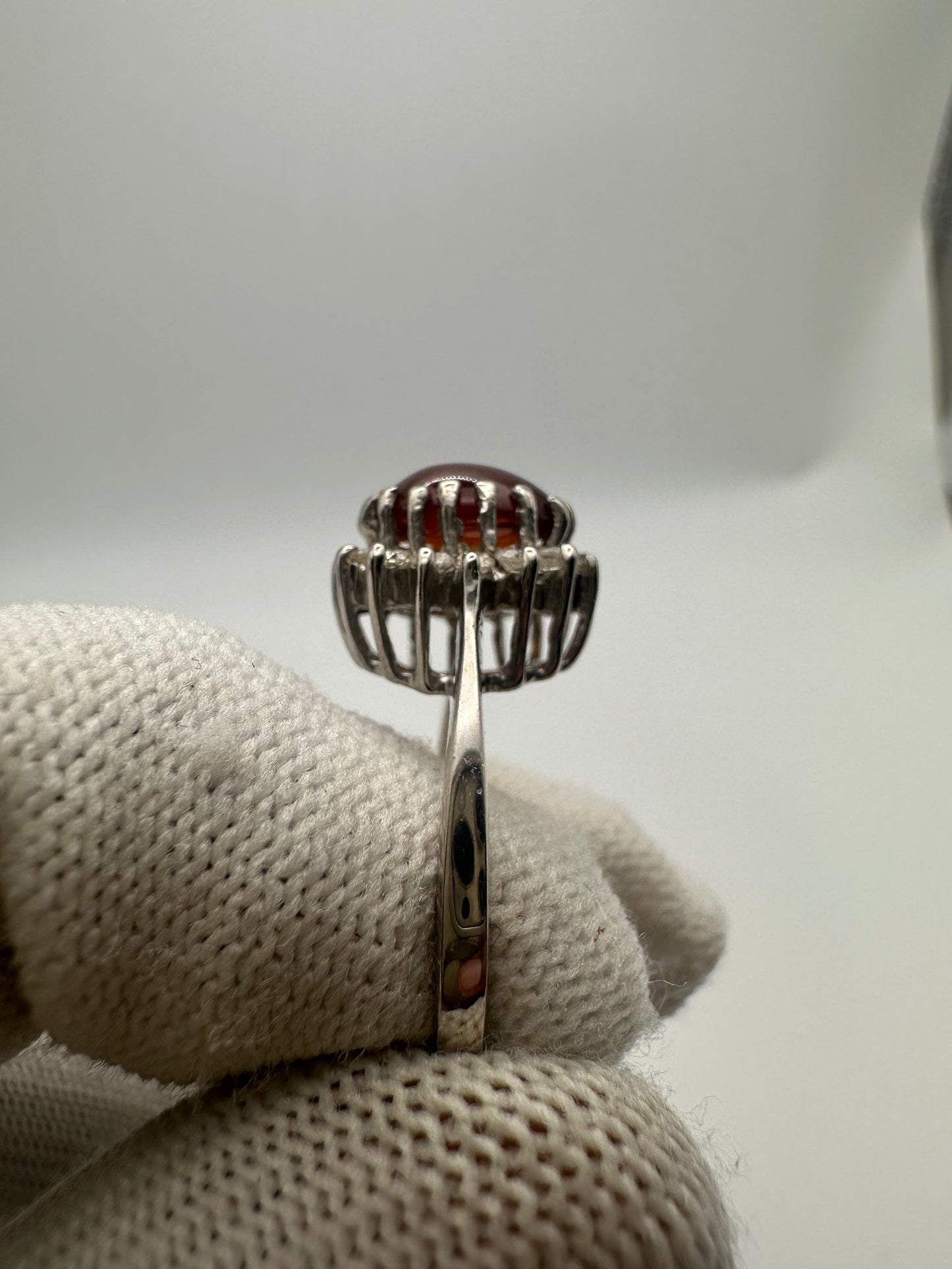 Elegant Garnet January Birthstone Ring in Rhodium-Plated 925 Sterling Silver – Perfect Gift for Her