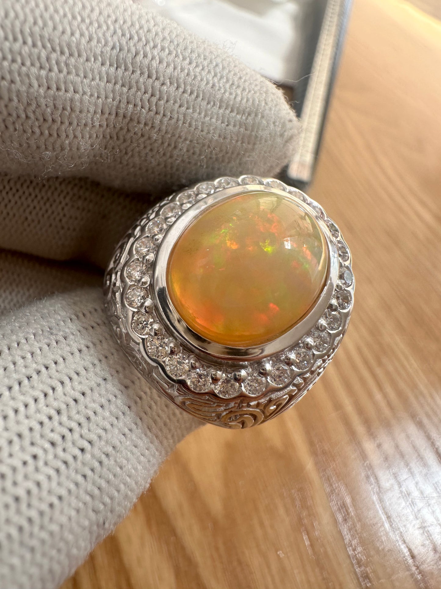 Opal Ring in 925 Silver – October Birthstone Jewelry – Elegant, Colorful, and Timeless