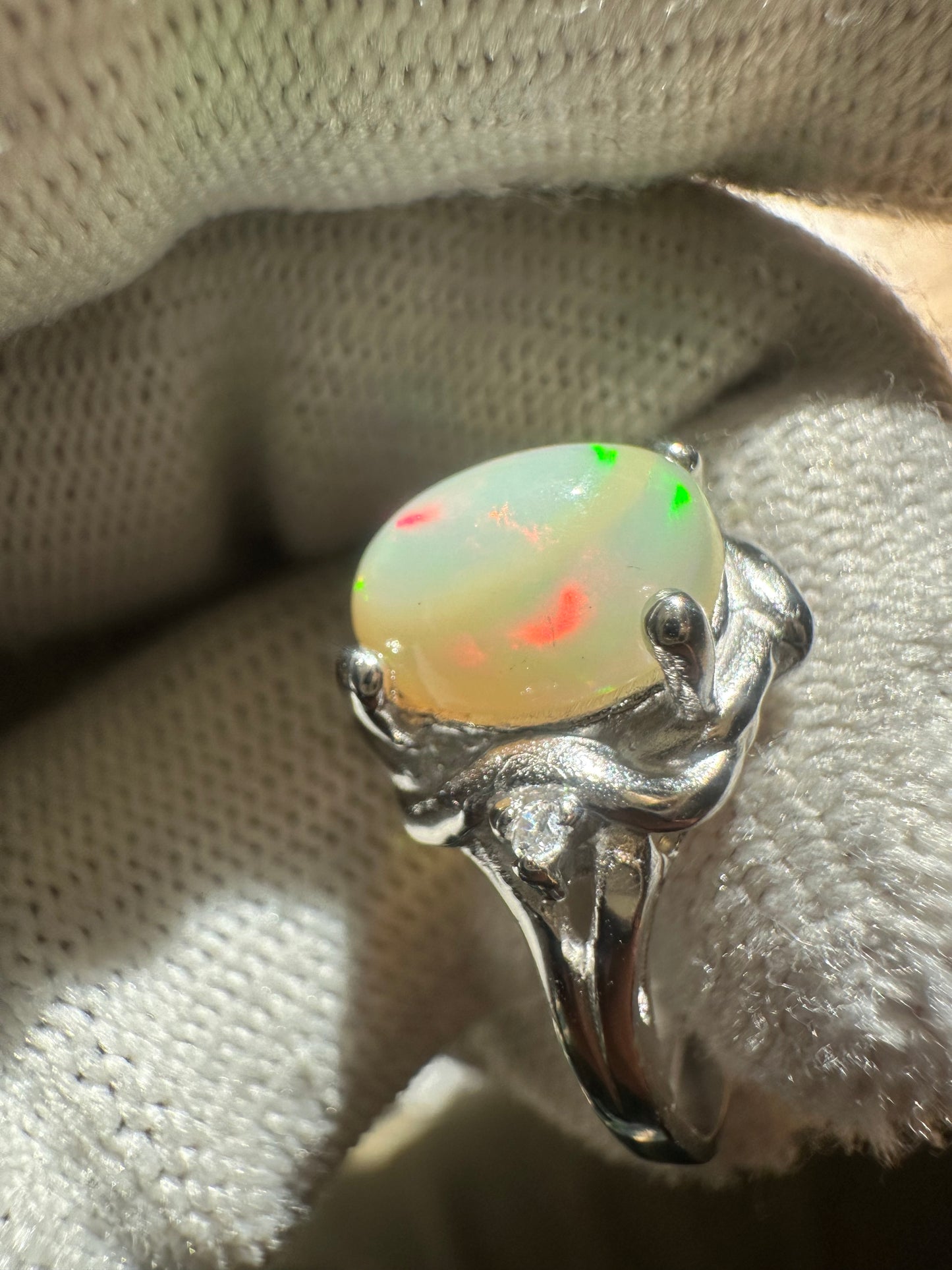 Elegant Ethiopian Well Opal Ring for Women in 925 Sterling Silver, featuring a vibrant opal with fiery play-of-color, perfect as an October birthstone jewelry piece or a meaningful gift.
