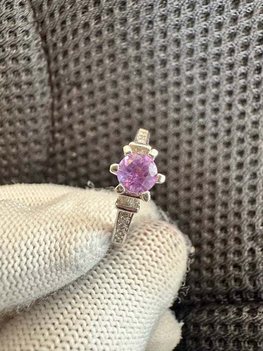 Minimalist Amethyst Ring for Everyday Elegance