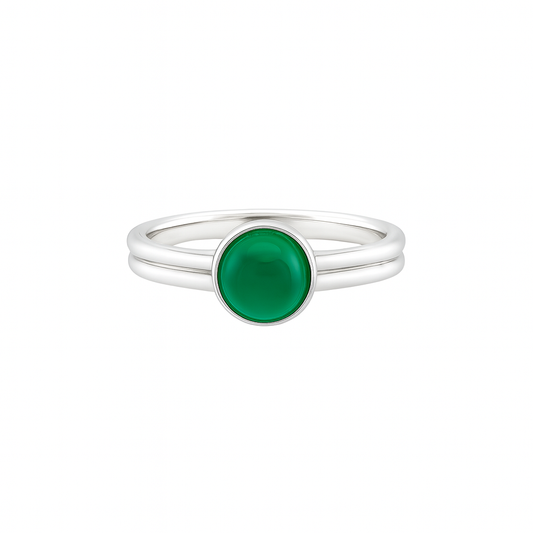 Elegant Minimalist Green Chalcedony Ring in 925 Sterling Silver June Birthstone  Healing Crystal Jewellery for Heart Chakra Balance & Inner Peace  Solitaire Natural Gemstone Fashion Ring, Perfect Gift for Her Birthday, Christmas, Anniversary
