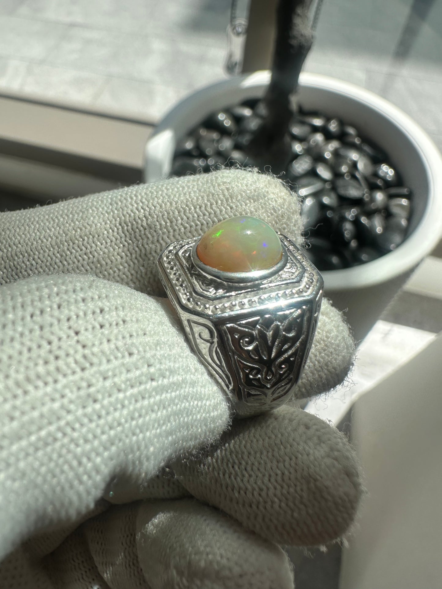 Men's 925 Silver Ring with Welo Ethiopian Opal  Rhodium-Plated Elegance