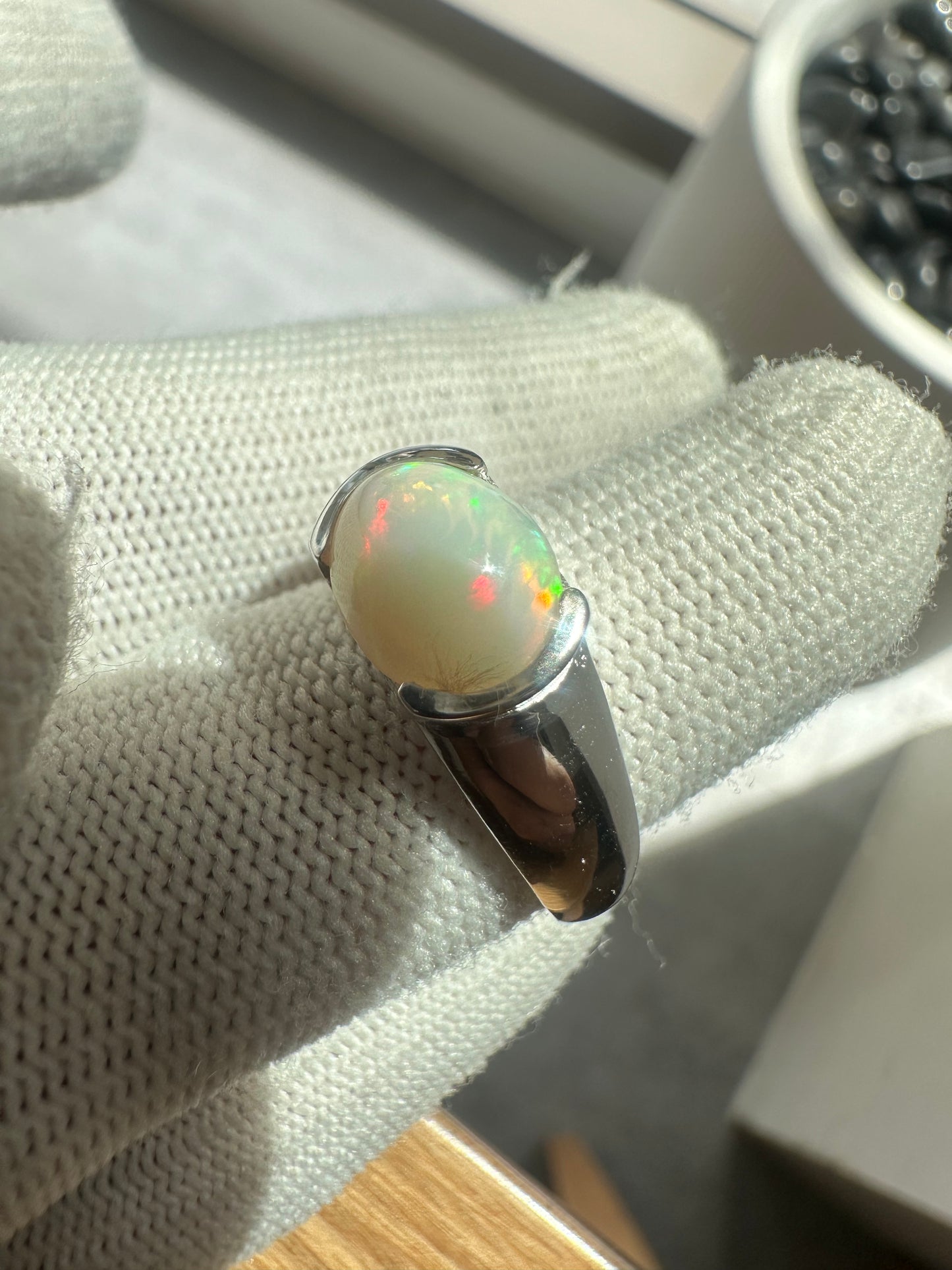 Men's 925 Silver Ring with Welo Ethiopian Opal - Rhodium-Plated Elegance
