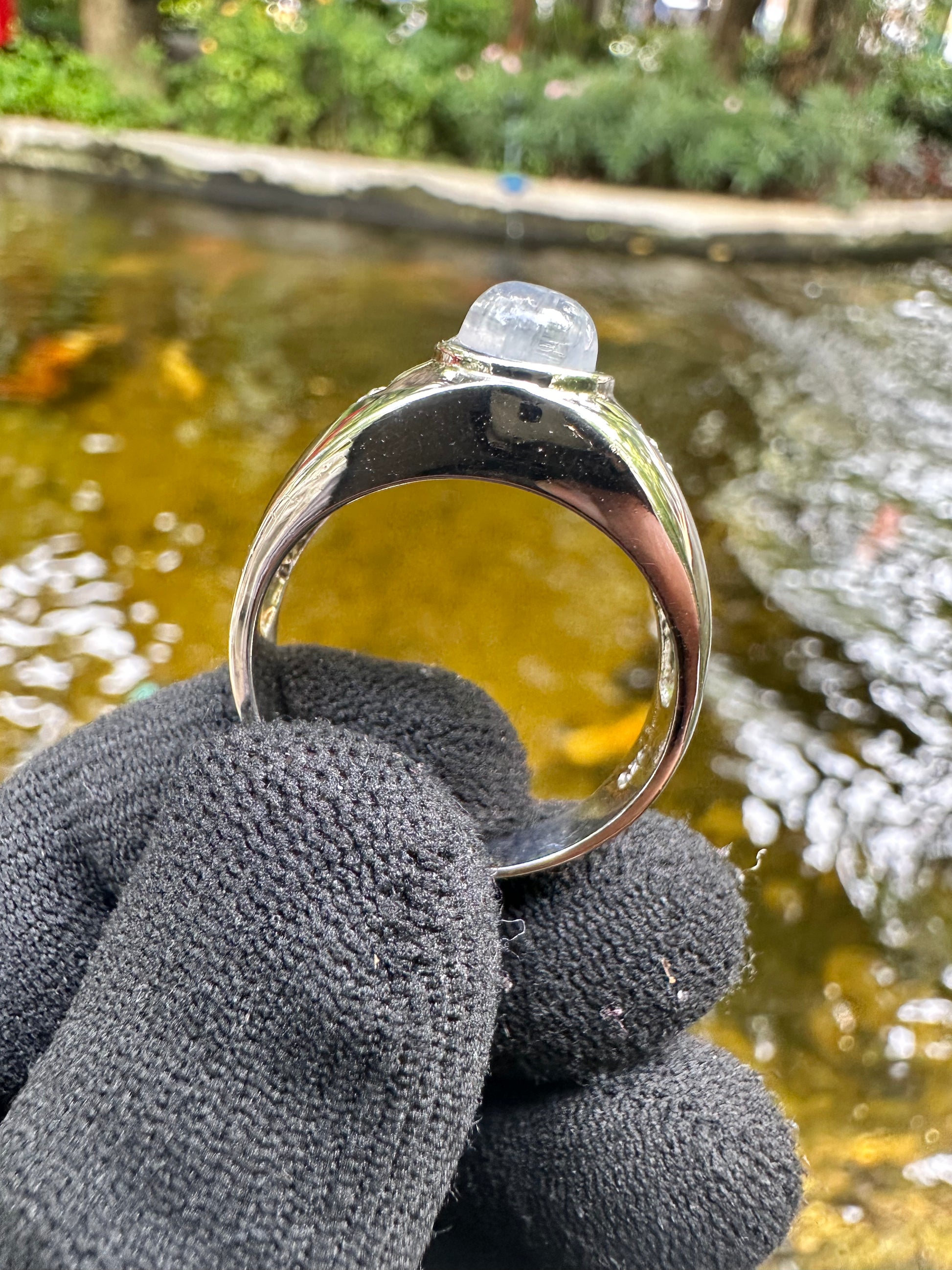 Shop this Men’s Blue Sheen Moonstone Ring in S925 silver – elegant June birthstone jewelry, perfect gift for birthdays, anniversaries & special occasions.