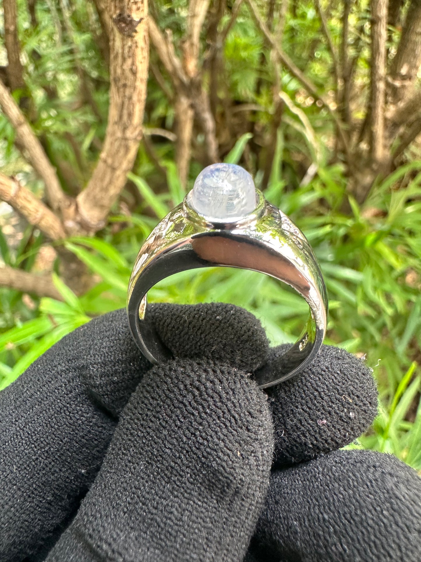 Shop this Men’s Blue Sheen Moonstone Ring in S925 silver – elegant June birthstone jewelry, perfect gift for birthdays, anniversaries & special occasions.