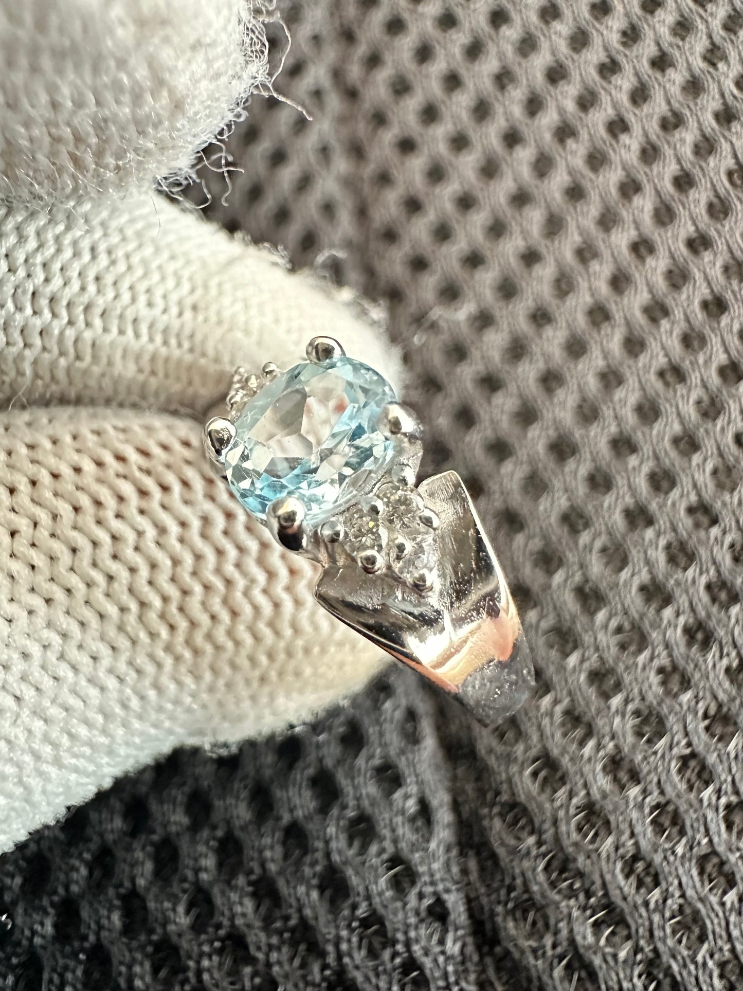 Elegant Swiss Blue Topaz Ring for Women in 925 Sterling Silver – Timeless Beauty and Sparkling Sophistication