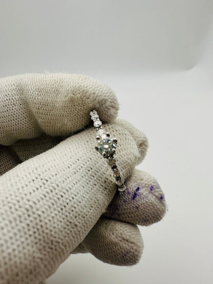 Dazzling Moissanite Ring | Rhodium Plated 925 Silver | A Gift She'll Love