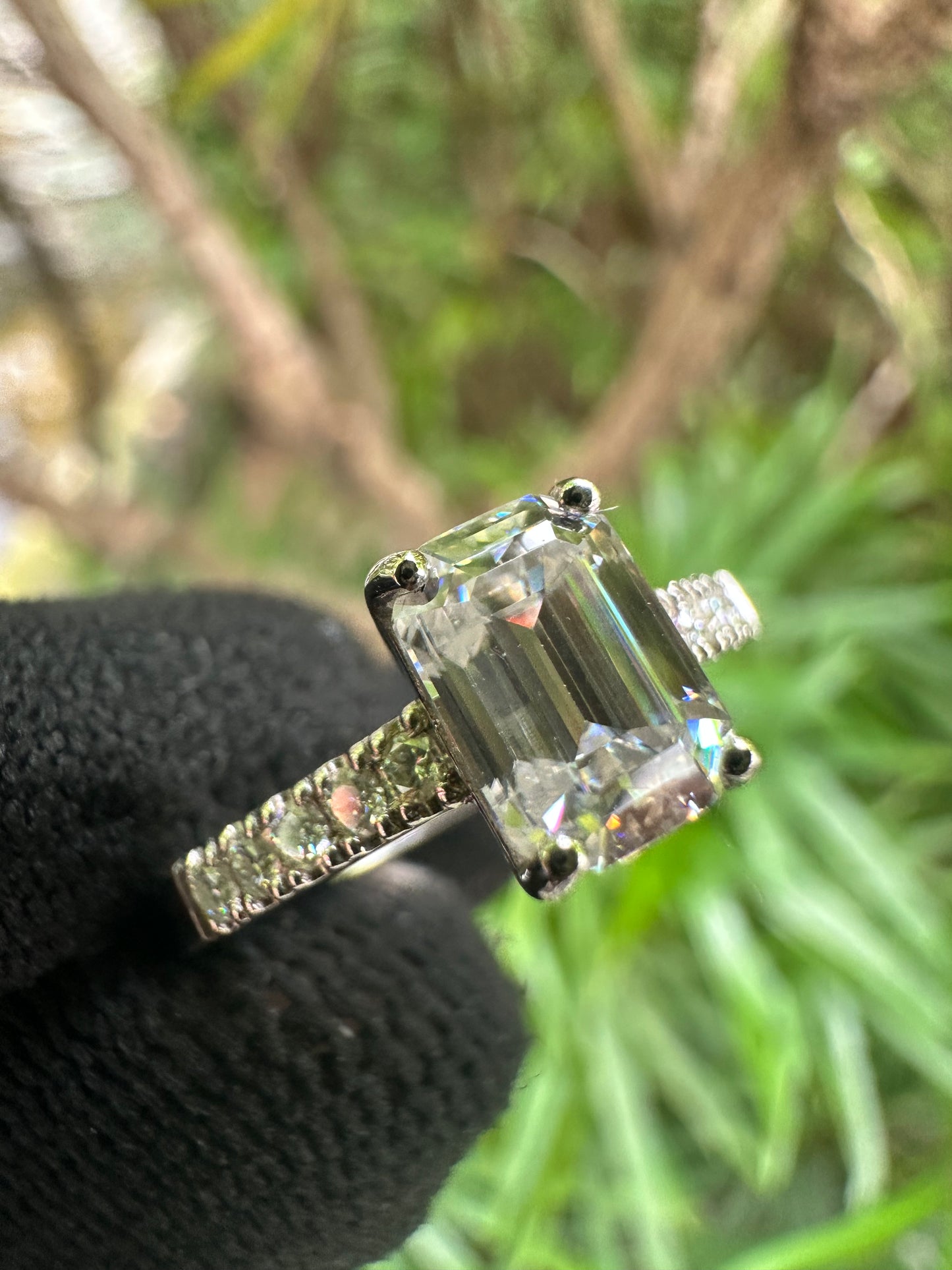 Elegant D-color moissanite engagement ring for women in 925 sterling silver, sparkling solitaire design, perfect for proposals, weddings, or special occasions.