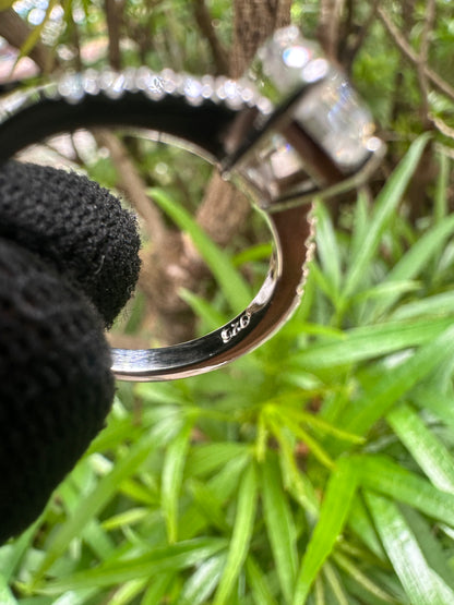 “Elegant D-color moissanite engagement ring for women in 925 sterling silver, sparkling solitaire design, perfect for proposals, weddings, or special occasions.