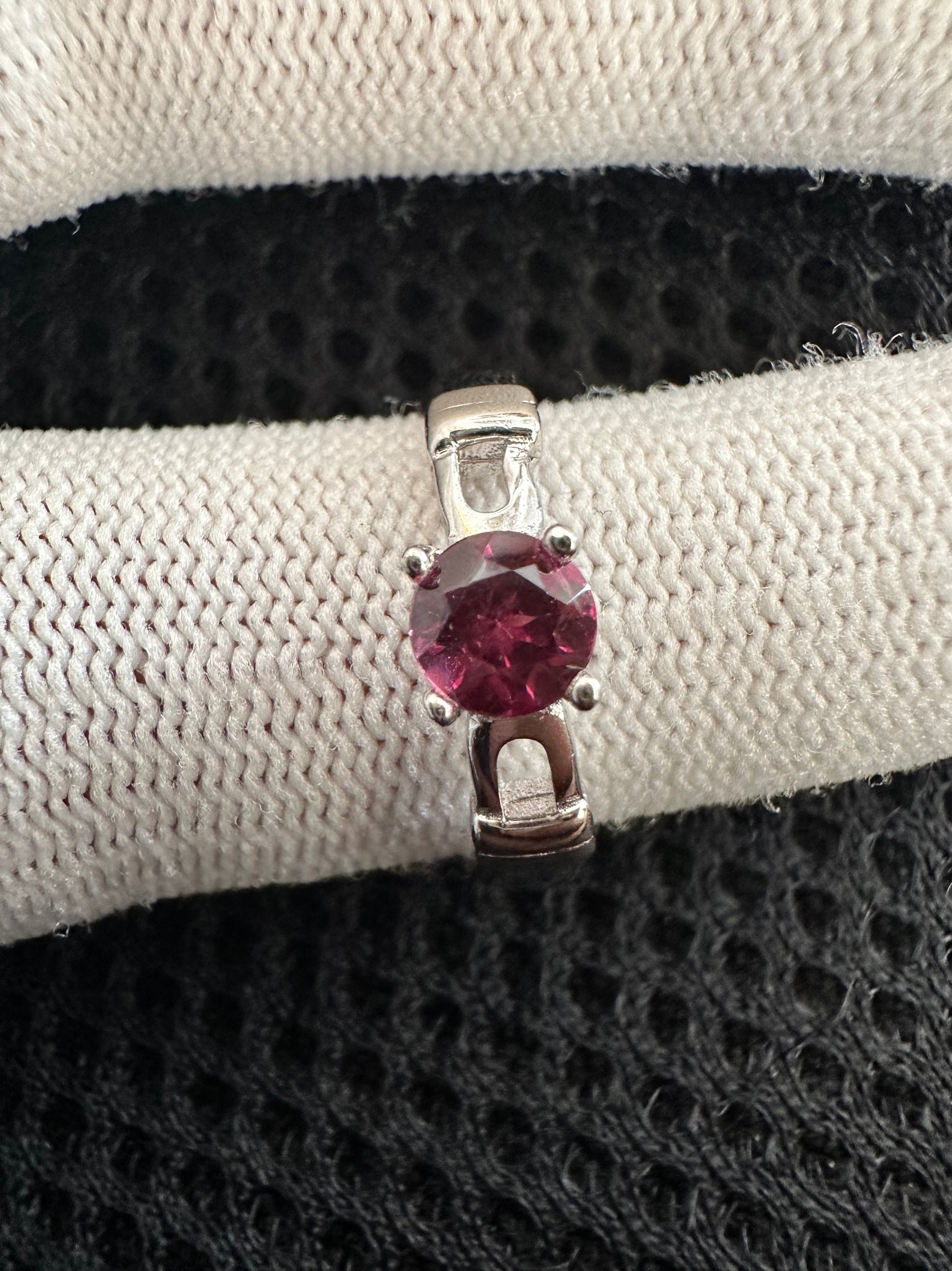 Elegant 925 silver ring featuring a vibrant pink Rubellite Tourmaline, the birthstone for October.